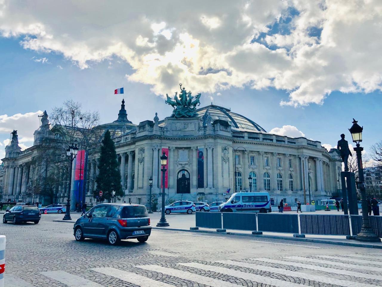 21A Marechal Foch Avenue Paris Champs-Elysees Luaran gambar